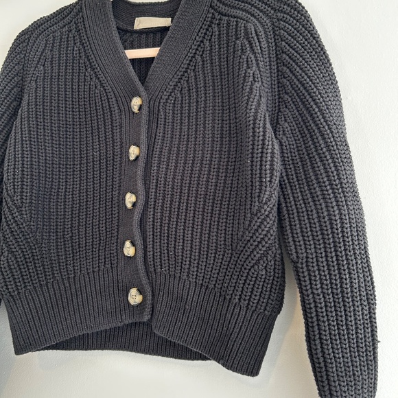Everlane Knit Cardigan - Picture 2 of 4